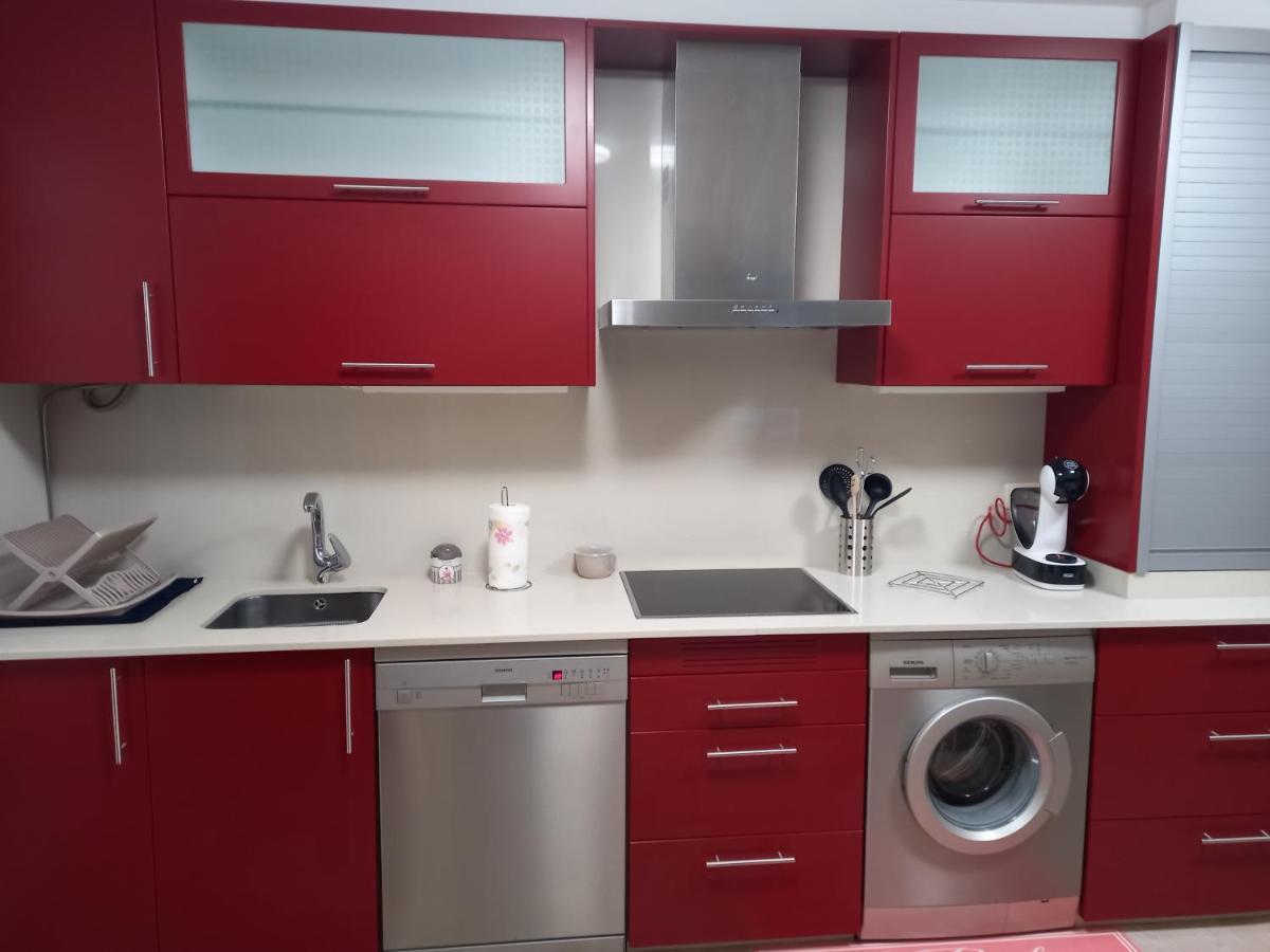 Apartamento A 350 Metros De La Playa Pobra Do Caraminal Extérieur photo