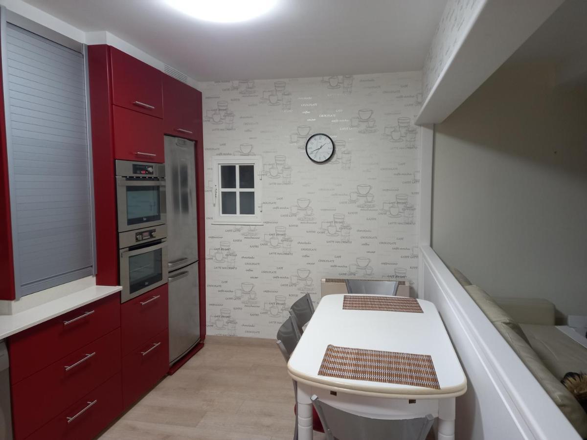 Apartamento A 350 Metros De La Playa Pobra Do Caraminal Extérieur photo