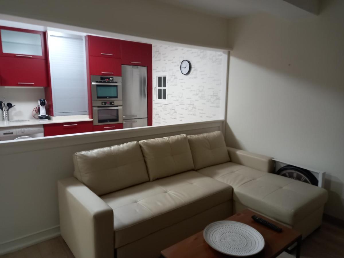 Apartamento A 350 Metros De La Playa Pobra Do Caraminal Extérieur photo